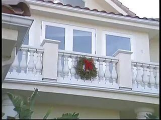 Սուպեր խմբի պոռնոաստղ Ալետա Օուշեն